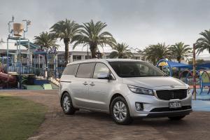 Kia Carnival (AU) '2015